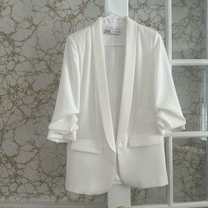 Zara White Blazer